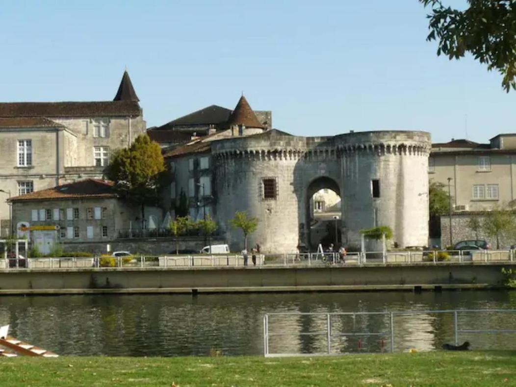 Le Charmant # Coeur De Cognac # Courette Ngoại thất bức ảnh